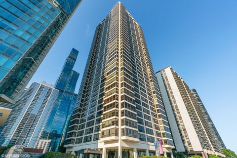 Photo of 360 E RANDOLPH Street #1208, Chicago, IL 60601 (MLS # 12525443)