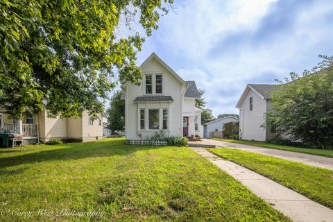 Tiny photo for 511 3rd Avenue, Rock Falls, IL 61071 (MLS # 12684310)