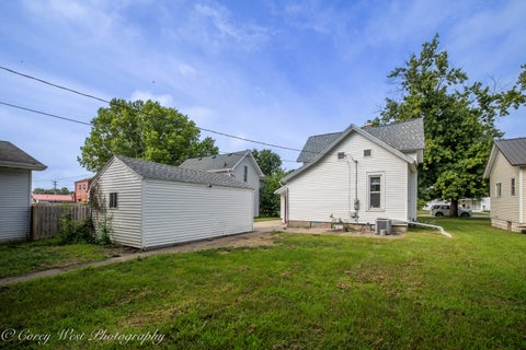 Tiny photo for 511 3rd Avenue, Rock Falls, IL 61071 (MLS # 12684310)