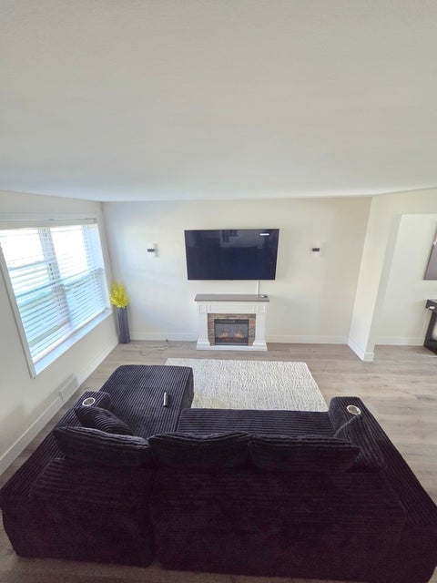 Tiny photo for 1436 N Harlem Avenue #E, River Forest, IL 60305 (MLS # 12778711)