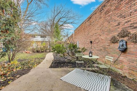 Tiny photo for 601 Carriage Hill Drive, Glenview, IL 60025 (MLS # 12522773)