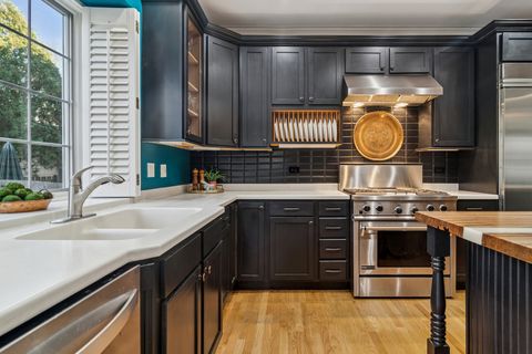 Tiny photo for 320 Washington Street, Barrington, IL 60010 (MLS # 12518180)