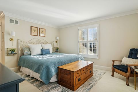 Tiny photo for 320 Washington Street, Barrington, IL 60010 (MLS # 12518180)