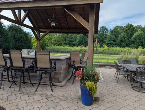 Tiny photo for 6871 Montague Road, Rockford, IL 61102 (MLS # 12532615)