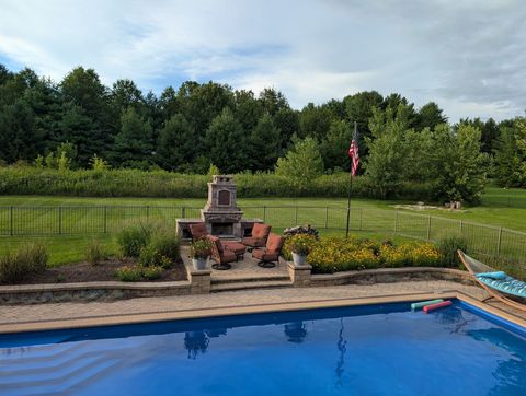 Tiny photo for 6871 Montague Road, Rockford, IL 61102 (MLS # 12532615)