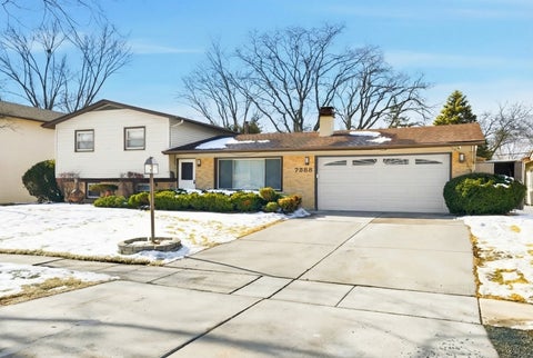 Tiny photo for 7388 Coventry Lane, Hanover Park, IL 60133 (MLS # 12668651)