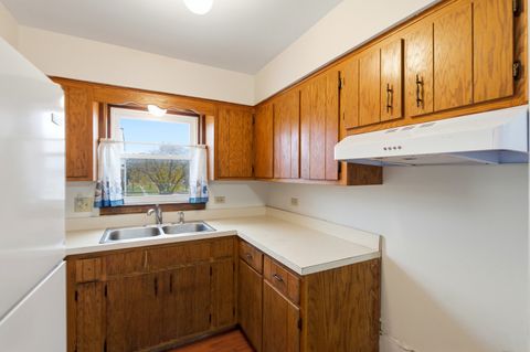 Tiny photo for 3821 W 123rd Street #301, Alsip, IL 60803 (MLS # 12522497)