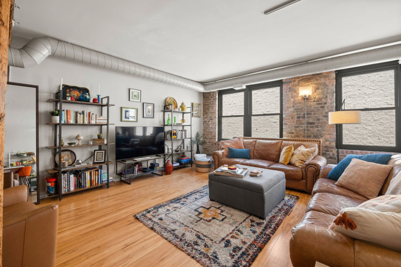 515 N Noble Street 310
