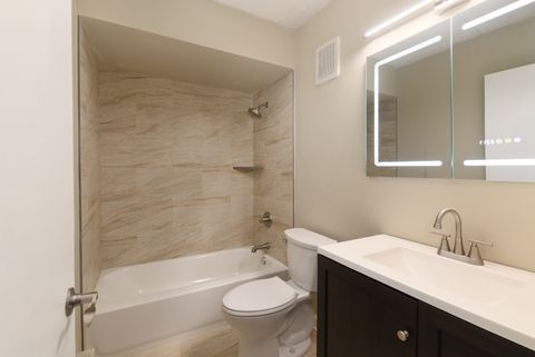 Tiny photo for 953 N Rohlwing Road #GB, Addison, IL 60101 (MLS # 12452303)