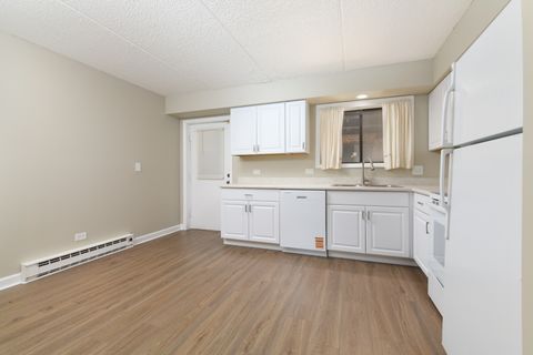Tiny photo for 953 N Rohlwing Road #GB, Addison, IL 60101 (MLS # 12452303)