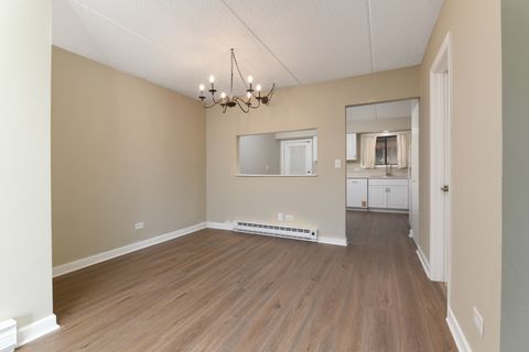 Tiny photo for 953 N Rohlwing Road #GB, Addison, IL 60101 (MLS # 12452303)