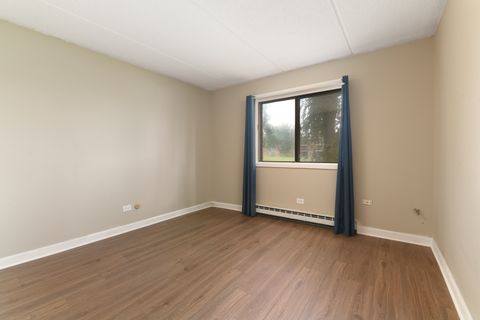 Tiny photo for 953 N Rohlwing Road #GB, Addison, IL 60101 (MLS # 12452303)