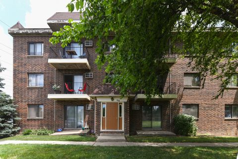 953 N Rohlwing Road GB Addison IL 60101