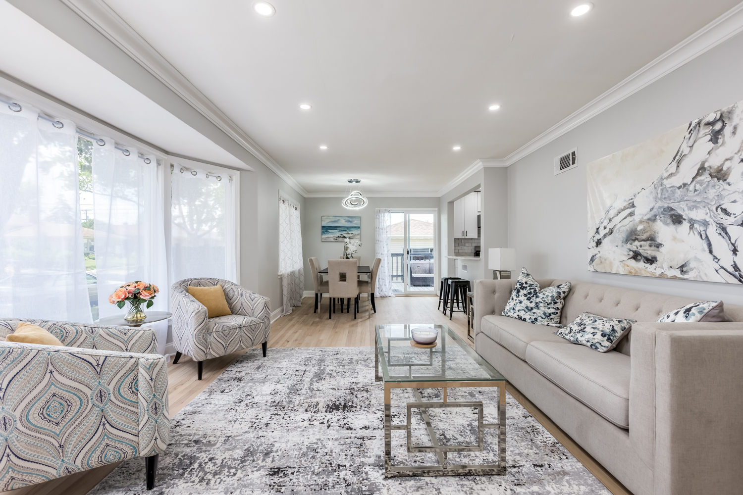 3900 W Jerome Avenue