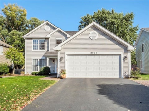 Photo of 2011 Crossing Lane, Naperville, IL 60540 (MLS # 12784872)