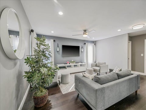Tiny photo for 2011 Crossing Lane, Naperville, IL 60540 (MLS # 12784872)