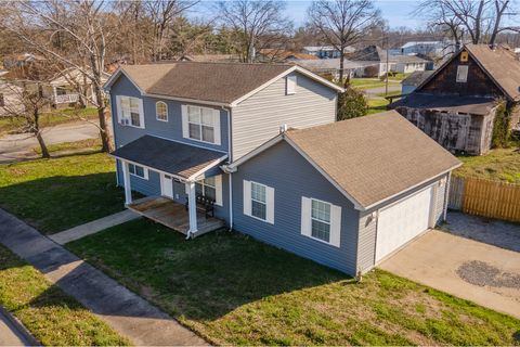Tiny photo for 1925 Hamilton Street, Murphysboro, IL 62966 (MLS # 12614796)