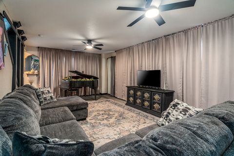 Tiny photo for 1925 Hamilton Street, Murphysboro, IL 62966 (MLS # 12614796)