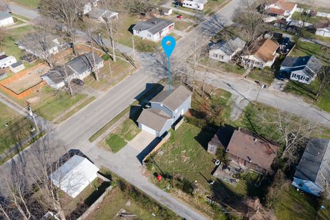 Tiny photo for 1925 Hamilton Street, Murphysboro, IL 62966 (MLS # 12614796)