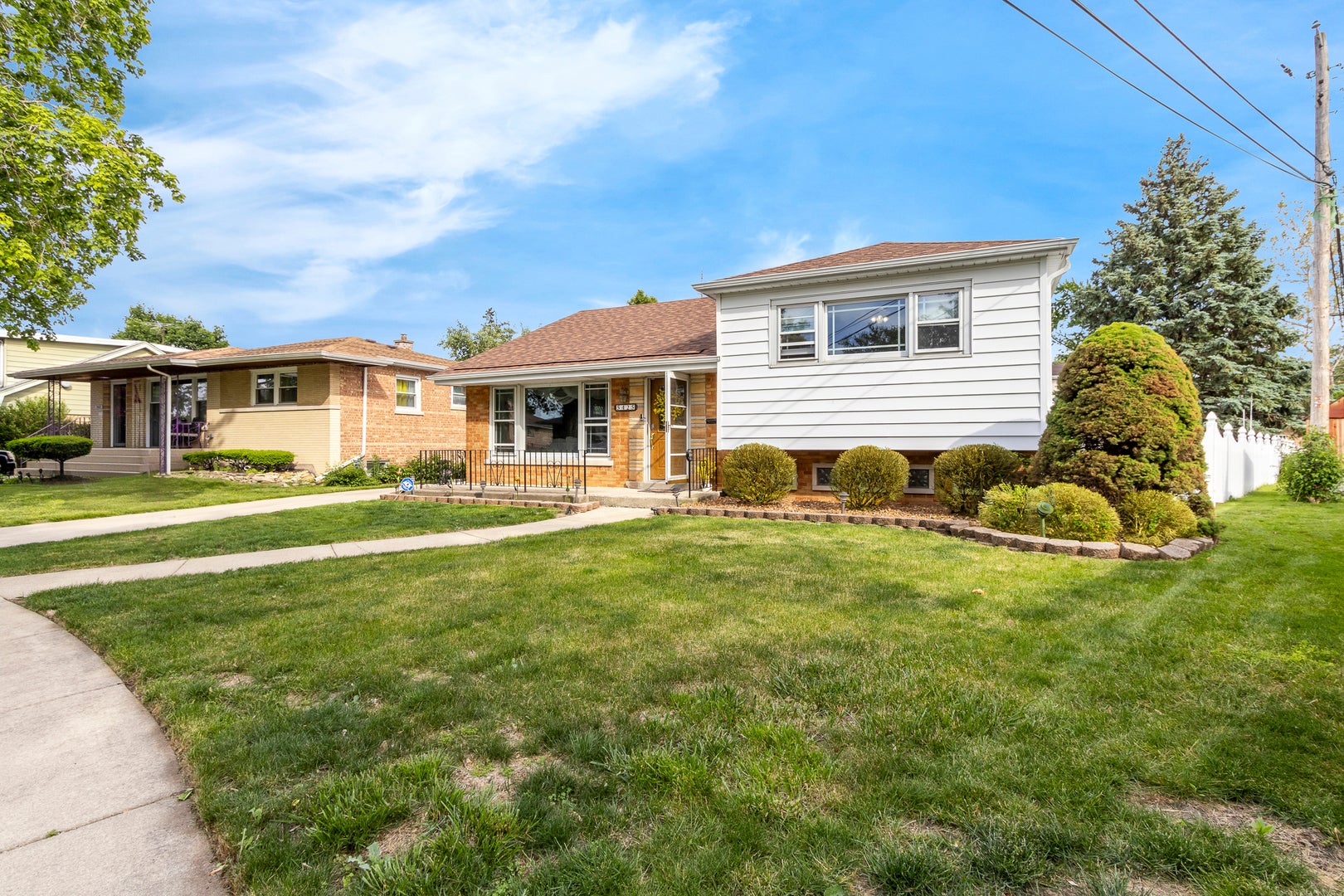 5425 Drury Lane