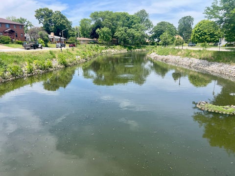 Tiny photo for 5425 Drury Lane, Oak Lawn, IL 60453 (MLS # 12721580)