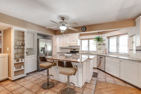 Tiny photo for 630 Whitney Avenue, Winthrop Harbor, IL 60096 (MLS # 12144110)