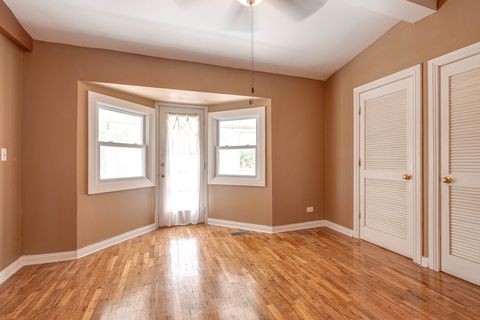 Tiny photo for 630 Whitney Avenue, Winthrop Harbor, IL 60096 (MLS # 12144110)