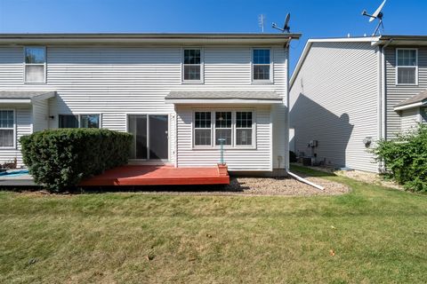 Tiny photo for 1018 Doral Drive, Bloomington, IL 61701 (MLS # 12486099)
