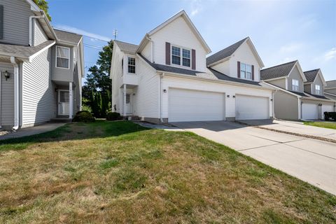 Tiny photo for 1018 Doral Drive, Bloomington, IL 61701 (MLS # 12486099)