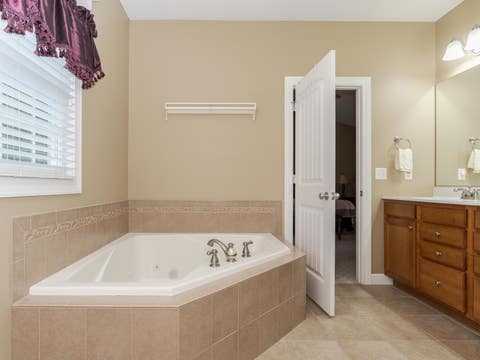 Tiny photo for 2030 Escalade Road, Bloomington, IL 61705 (MLS # 12739013)