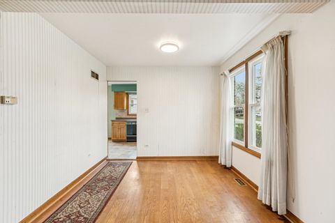 Tiny photo for 18604 Carpenter Street, Homewood, IL 60430 (MLS # 12609815)