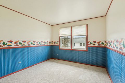 Tiny photo for 18604 Carpenter Street, Homewood, IL 60430 (MLS # 12609815)