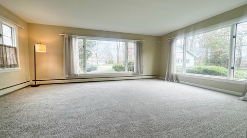 Tiny photo for 1848 N Sheridan Road, Waukegan, IL 60087 (MLS # 12621915)