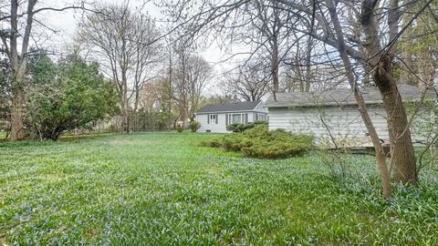 Tiny photo for 1848 N Sheridan Road, Waukegan, IL 60087 (MLS # 12621915)