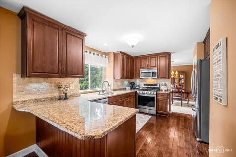 Tiny photo for 1117 Auburn Lane, Bartlett, IL 60103 (MLS # 12673228)