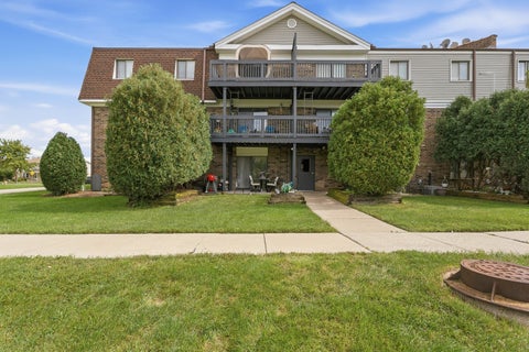 Tiny photo for 120 S La Londe Avenue #1G, Addison, IL 60101 (MLS # 12765894)