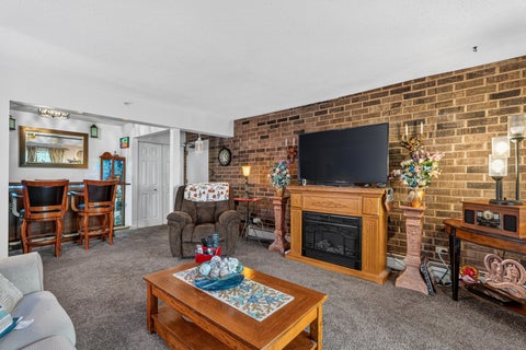 Tiny photo for 120 S La Londe Avenue #1G, Addison, IL 60101 (MLS # 12765894)