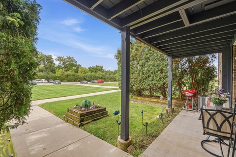 Tiny photo for 120 S La Londe Avenue #1G, Addison, IL 60101 (MLS # 12765894)