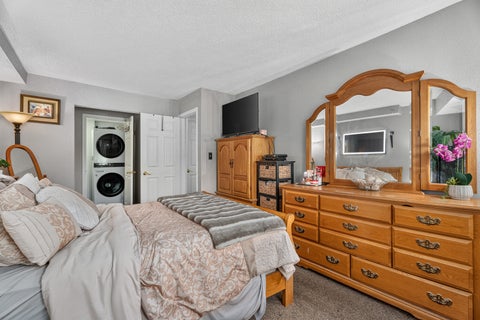 Tiny photo for 120 S La Londe Avenue #1G, Addison, IL 60101 (MLS # 12765894)