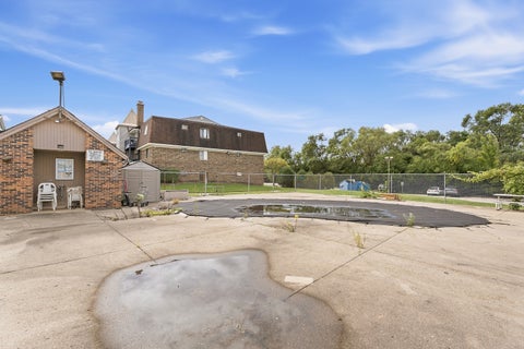Tiny photo for 120 S La Londe Avenue #1G, Addison, IL 60101 (MLS # 12765894)