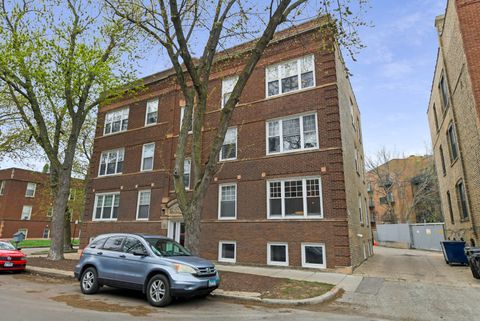 1848 W Waveland Avenue 1E Chicago IL 60613