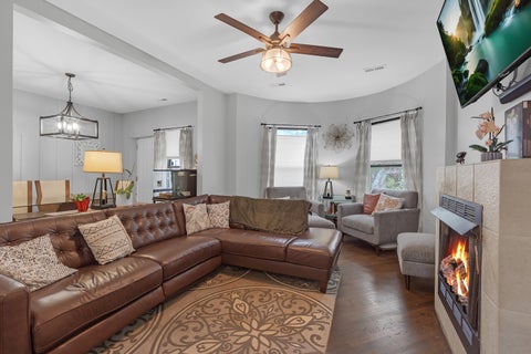 Tiny photo for 4615 S Michigan Avenue #2N, Chicago, IL 60653 (MLS # 12738910)