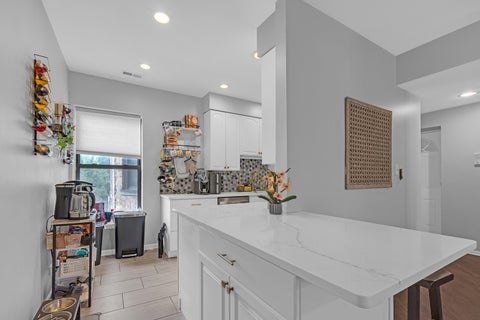 Tiny photo for 4615 S Michigan Avenue #2N, Chicago, IL 60653 (MLS # 12738910)