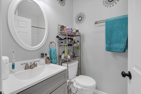 Tiny photo for 4615 S Michigan Avenue #2N, Chicago, IL 60653 (MLS # 12738910)