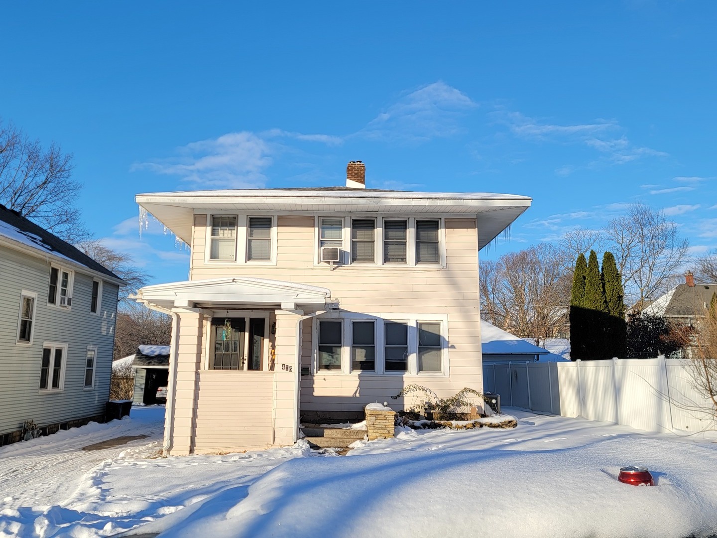 420-416 W Jackson Street