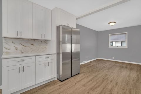 Tiny photo for 1115 Brentwood Place, Joliet, IL 60435 (MLS # 12478461)