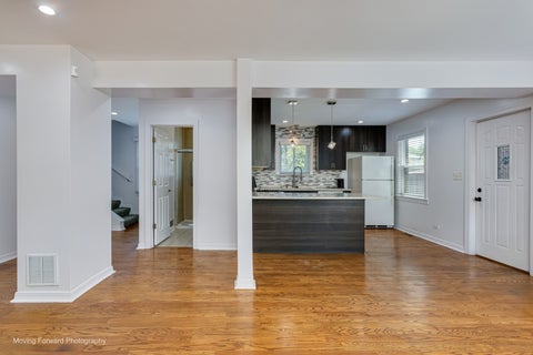 Tiny photo for 10933 S Avenue F, Chicago, IL 60617 (MLS # 12655310)