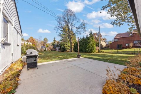 Tiny photo for 521 Lindley Avenue, Westmont, IL 60559 (MLS # 12511536)