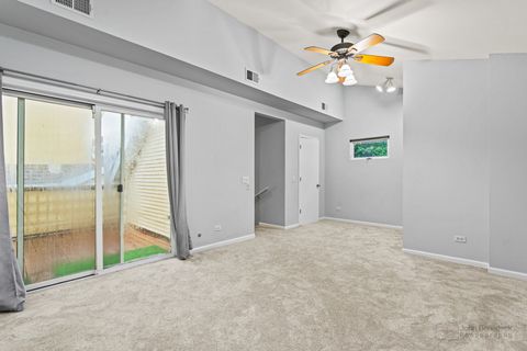 Tiny photo for 120 Chicago Avenue #A, Oak Park, IL 60302 (MLS # 12485358)