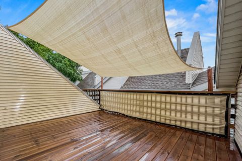 Tiny photo for 120 Chicago Avenue #A, Oak Park, IL 60302 (MLS # 12485358)